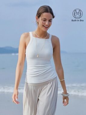 NWT OGL Plantive Chic Square Neck Ruched Rib Bra Tank in white